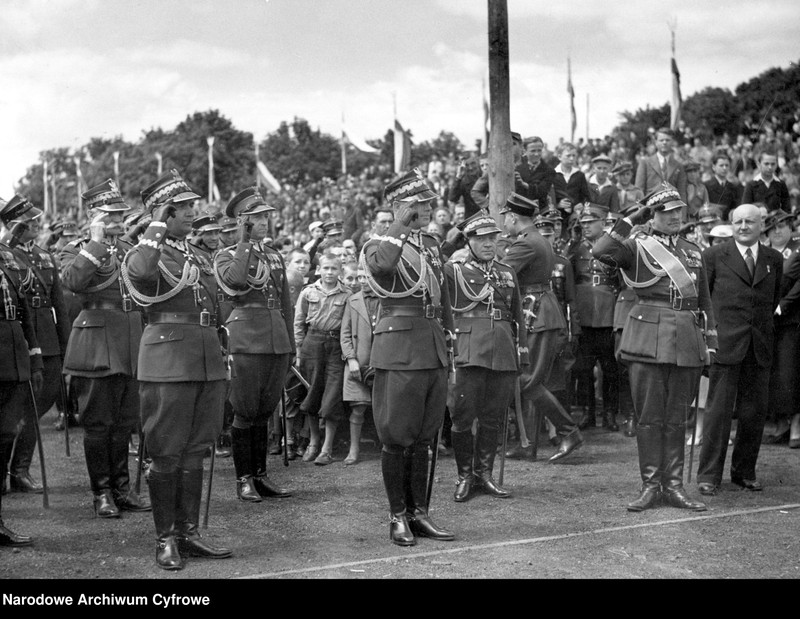 image.from.unit.number "Uroczystości 10-lecia rządów prezydenta RP Ignacego Mościckiego w Warszawie "