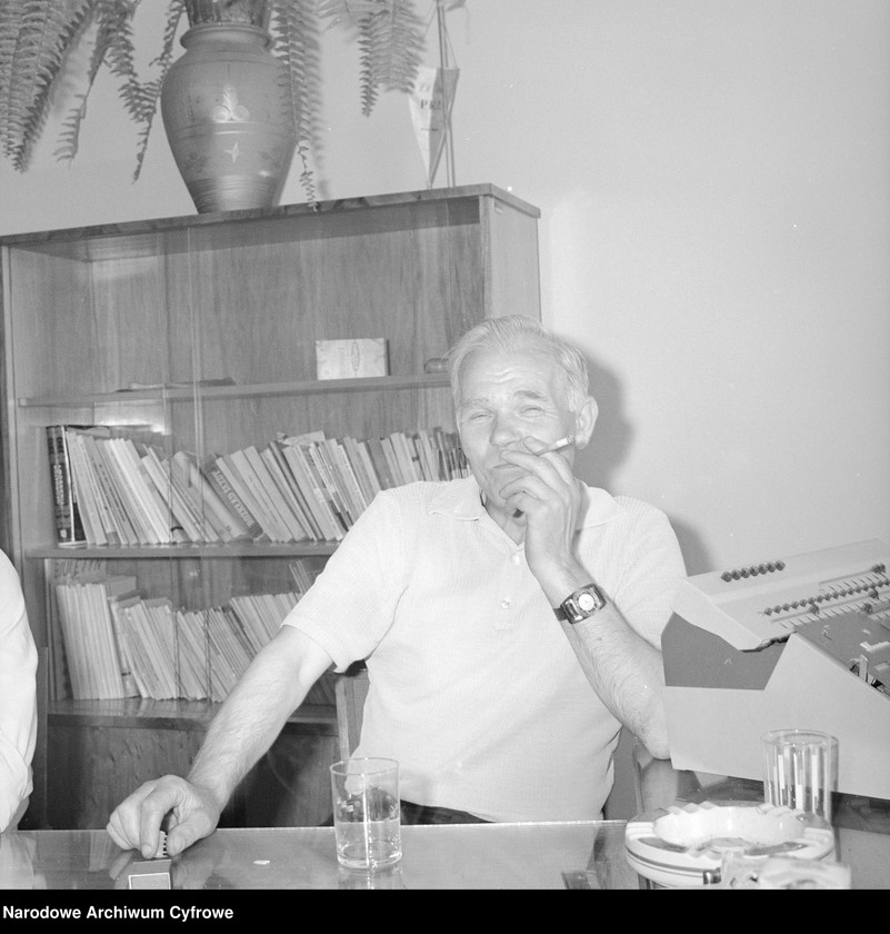 image.from.unit.number "Zakład produkcyjny Przedsiębiorstwa Handlu Zagranicznego "Hortex" w Górze Kalwarii"