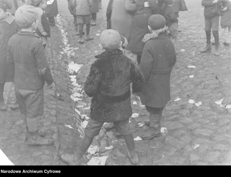 Obraz 1 z jednostki "Warszawskie dzieci"