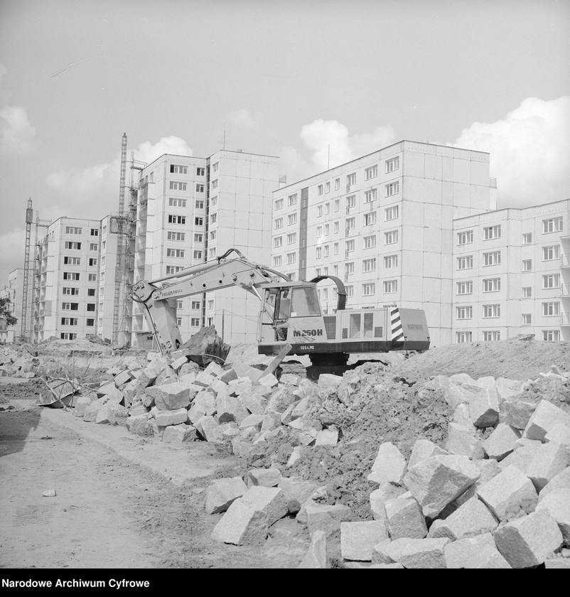 image.from.collection.number "Osiedla i Mieszkania w PRL111"