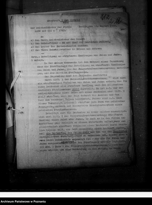 Obraz 7 z jednostki "Verordnung über die Strafbarkeit der Beteiligung an strafbaren Handlungen von Polen und Juden"
