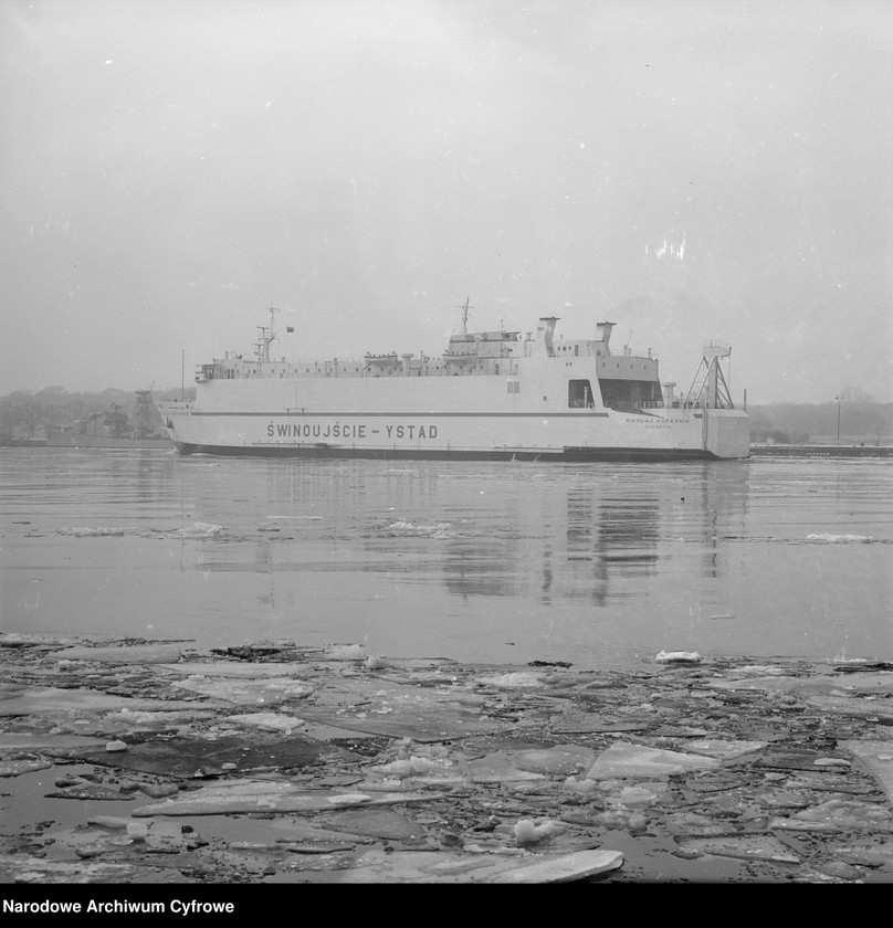 image.from.unit.number "Prom MF "Mikołaj Kopernik""