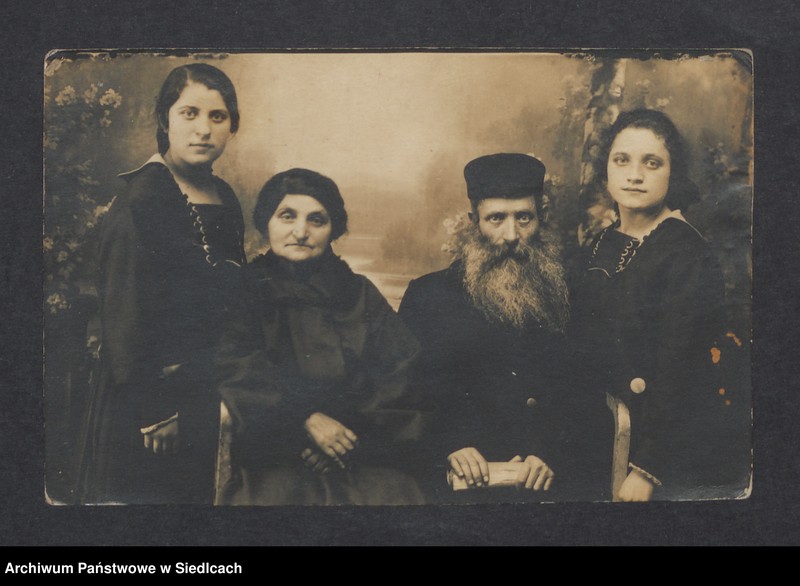 Obraz 1 z kolekcji "Losy Żydów podczas II wojny światowej111"