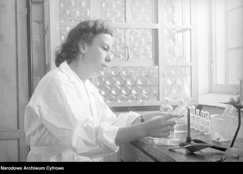 Obraz 1 z kolekcji "Kobiety w nauce111"