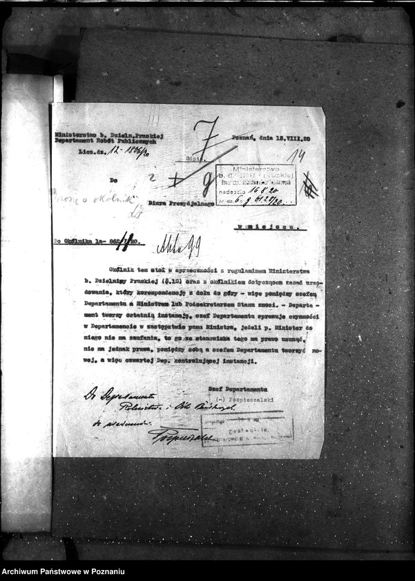 Obraz 18 z jednostki "Sprawy gospodarcze-ogólne Komunikaty Biura Prezydialnego"