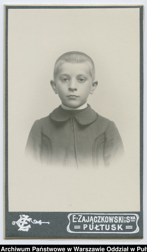 Obraz 5 z kolekcji "Chłopcy w niebieskich mundurkach... - uczniowie pułtuskiego Gimnazjum z okresu I wojny światowej"