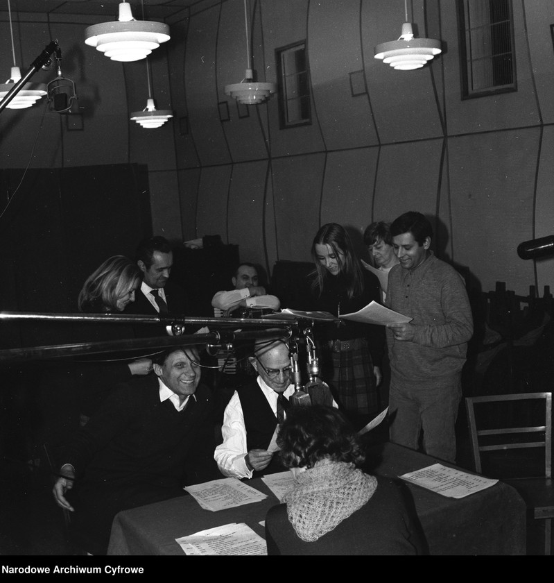 image.from.unit.number "Nagrywanie 500. odcinka słuchowiska radiowego "W Jezioranach" w Polskim Radiu"