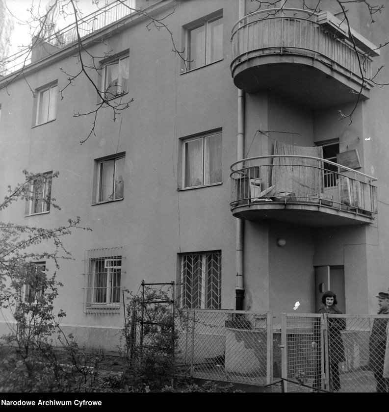 image.from.collection.number "Osiedla i Mieszkania w PRL111"