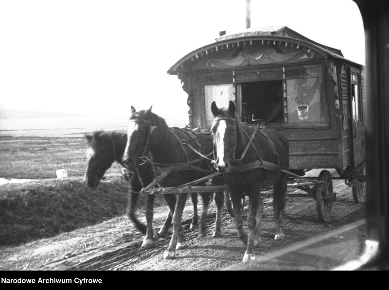 Obraz 1 z jednostki "Cygański tabor"