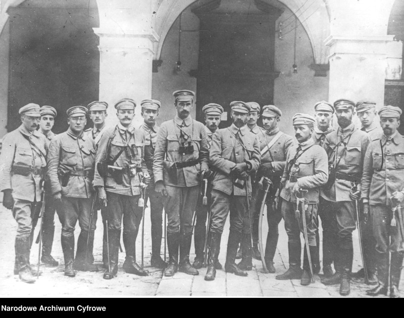 image.from.unit.number "Wymarsz Pierwszej Kompanii Kadrowej do Kongresówki - zdobycie Kielc"