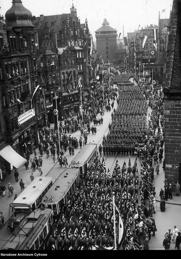 image.from.unit.number "Parteitag NSDAP (Narodowo-Socjalistycznej Niemieckiej Partii Robotników) w Norymberdze"