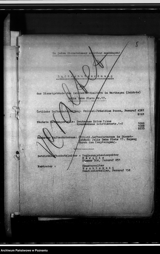 Obraz 9 z jednostki "Dienstübersichten- Beamten von Dienst"