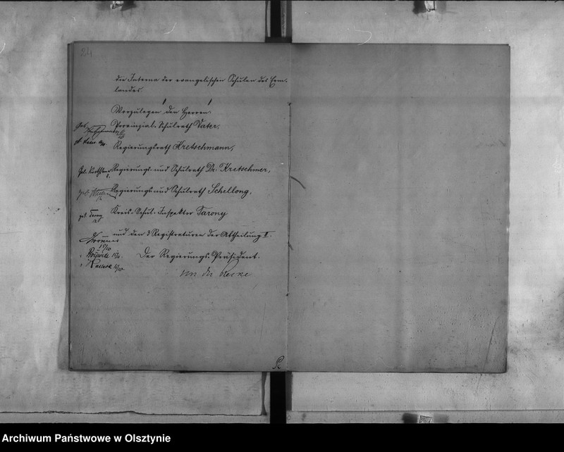 image.from.unit.number "Regierungs und Schulrath Vater [Richard]"