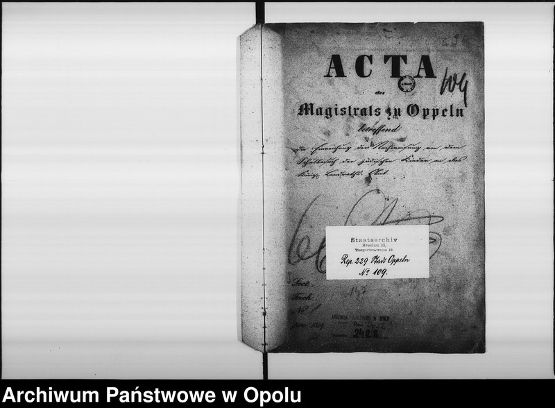 Obraz 4 z jednostki "Acta des Magistrats zu Oppeln betreffend die Einreichung der Nachweisung von dem Schulbesuch der jüdischen Kinder an das Königl[iche] Landraths=Amt. pro 1829"