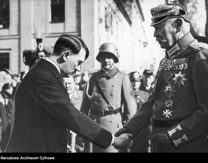 image.from.unit.number "Uroczyste posiedzenie Reichstagu w kościele garnizonowym w Poczdamie"