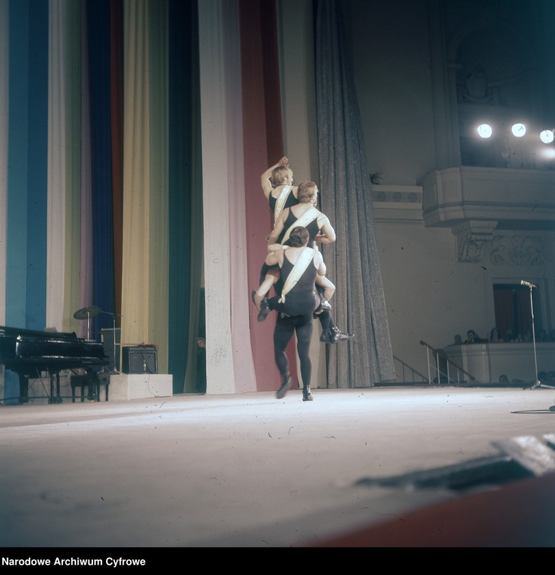 image.from.unit.number "Koncert estradowy "Tylko raz" w Sali Kongresowej Pałacu Kultury i Nauki w Warszawie"