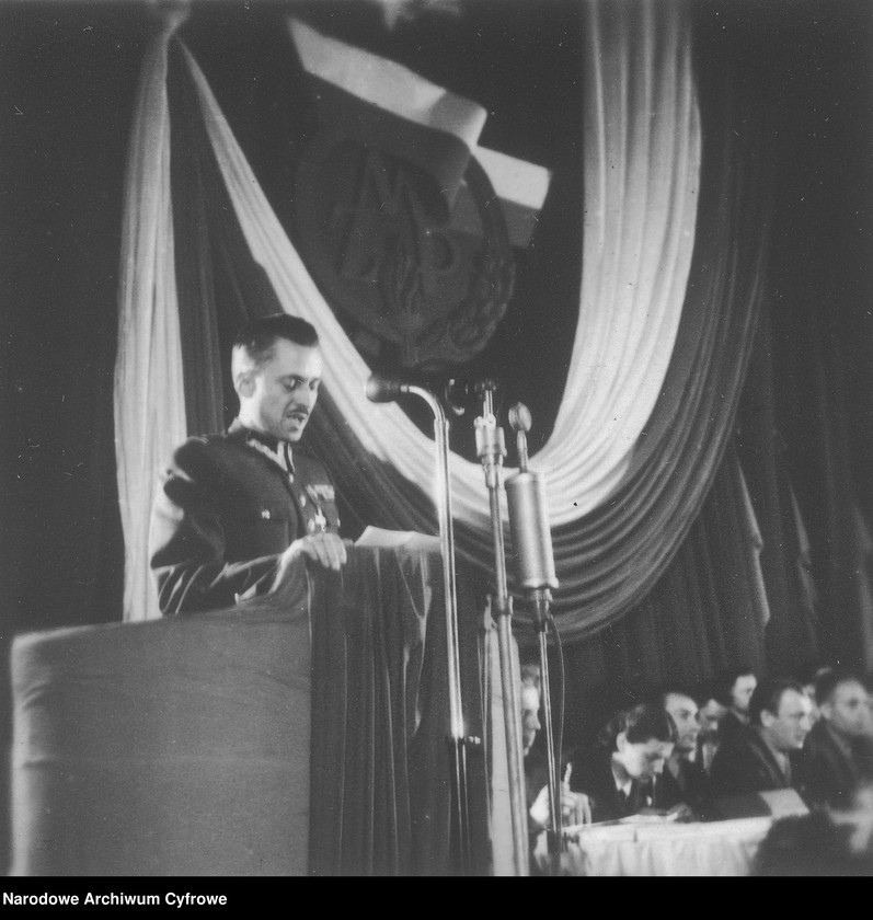 image.from.unit.number "Kongres Jedności Młodzieży Polski Ludowej we Wrocławiu"