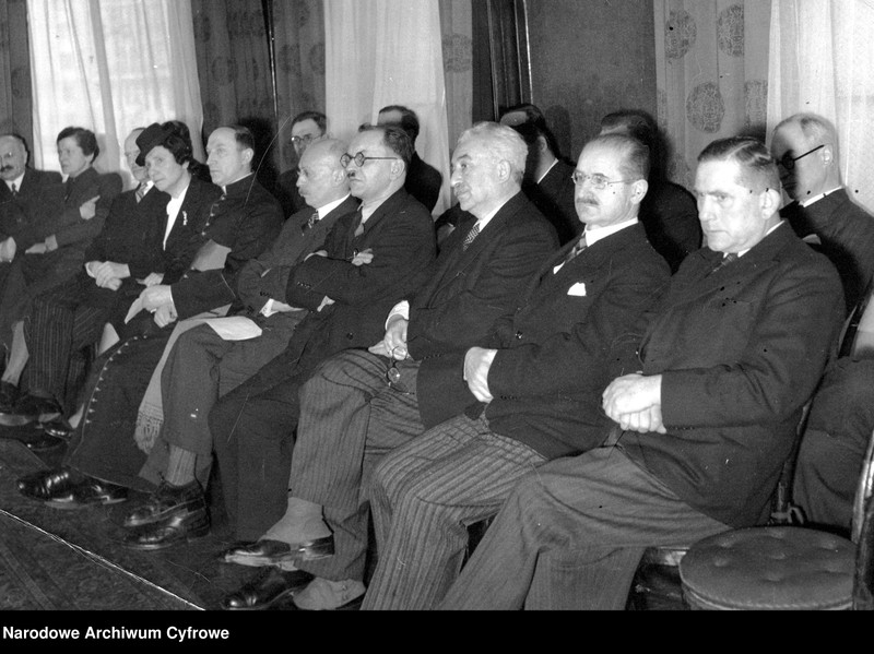 image.from.unit.number "Wspólne posiedzenie rządu RP i Rady Narodowej z udziałem prezydenta RP w Londynie"