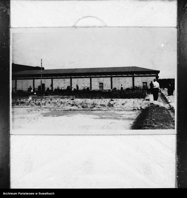 image.from.unit.number "[Suwałki przed 1945 rokiem ?], [reprodukcja]"