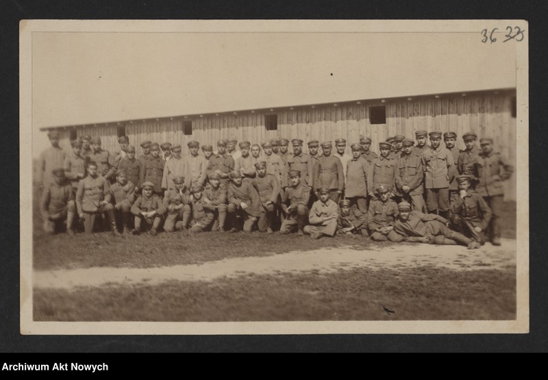 Obraz 15 z kolekcji "Fotografie z obozu w Szczypiornie."
