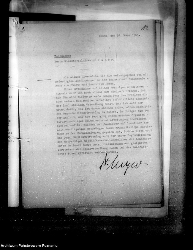 Obraz 16 z jednostki "Mitverwaltung eines Landkreises durch einen Oberbürgermeinster mit gleichen Dienstsitz"