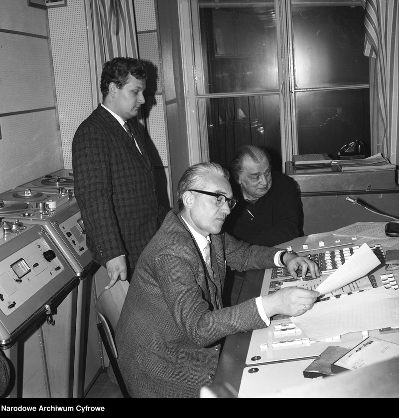 image.from.unit.number "Nagrywanie 500. odcinka słuchowiska radiowego "W Jezioranach" w Polskim Radiu"