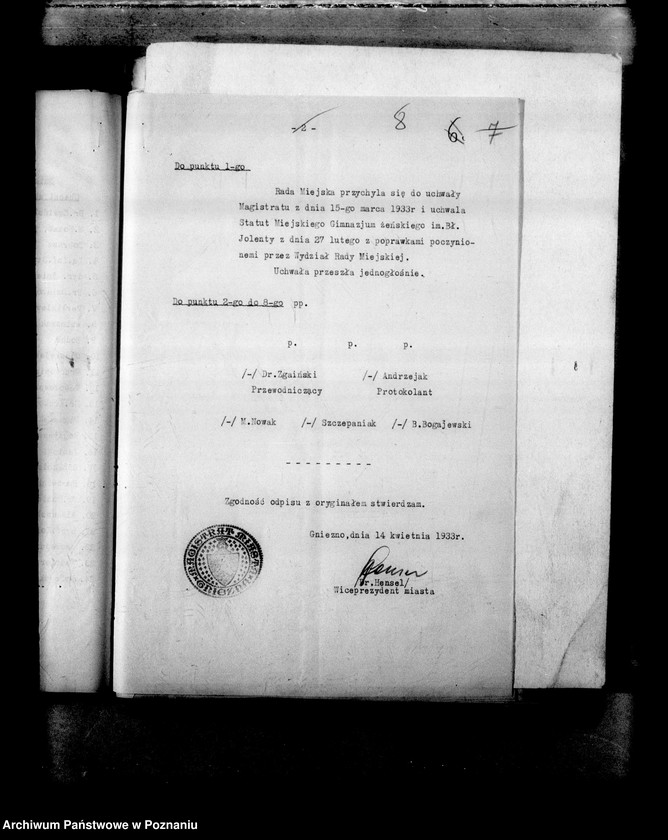 Obraz 12 z jednostki "Miejskie Gimnazjum Żeńskie imienia Błogosławionej Jolanty Gniezno [między innymi sprawozdanie z pracy wychowawczej za rok szkolny 1932/33 oraz budżet miasta Gniezna 1933/34]"