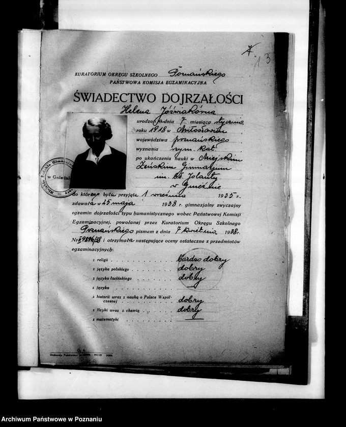 Obraz 17 z jednostki "Miejskie Gimnazjum Żeńskie imienia Błogosławionej Jolanty- Gniezno- [w tym protokoły egzaminów dojrzałości i świadectwa dojrzałości z 1938 roku]"