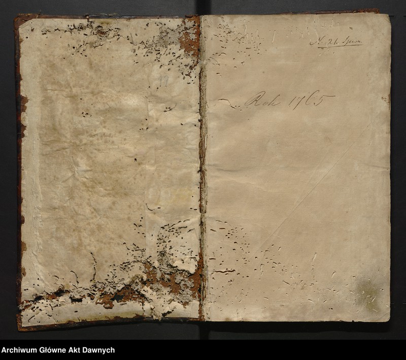 image.from.unit.number "Lustracja Starostw y Krolewszczyzn w wojewodztwie wołyńskim powiecie krzemienieckim leżących."