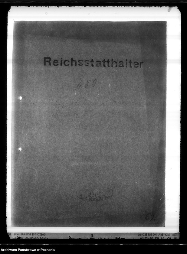 Obraz 4 z jednostki "Tierquälerei an Pferden. Scheuklappen."