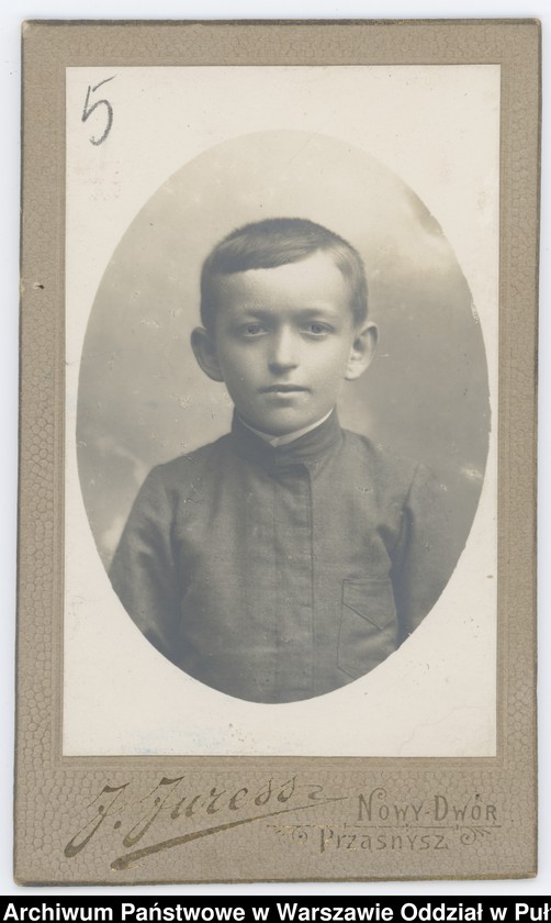 Obraz 91 z kolekcji "Chłopcy w niebieskich mundurkach... - uczniowie pułtuskiego Gimnazjum z okresu I wojny światowej"