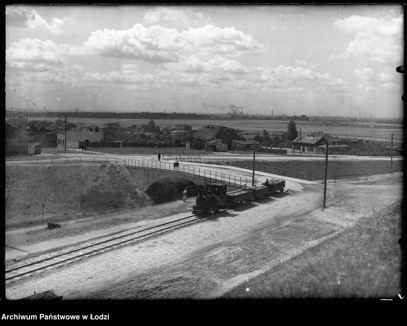 Obraz 1 z jednostki "Kolejka towarowa, ul. Pomorska, zbiorniki wody- Stoki, wiadukt nad trasą kolejową Łódź Widzew - Zgierz"