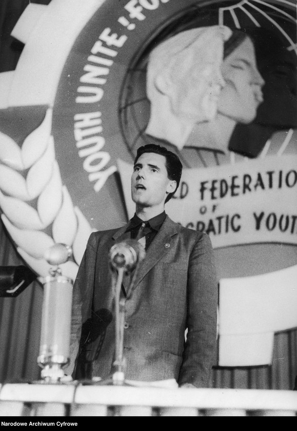 image.from.unit.number "Międzynarodowa Konferencja Młodzieży Pracującej w Warszawie"