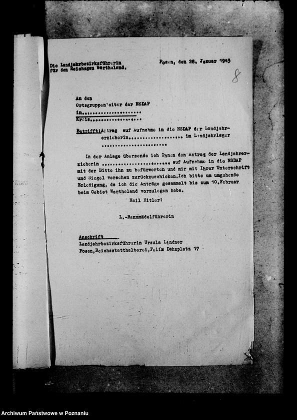 Obraz 12 z jednostki "Aufnahme von Landjahrzieherinnen in die NLDAP"