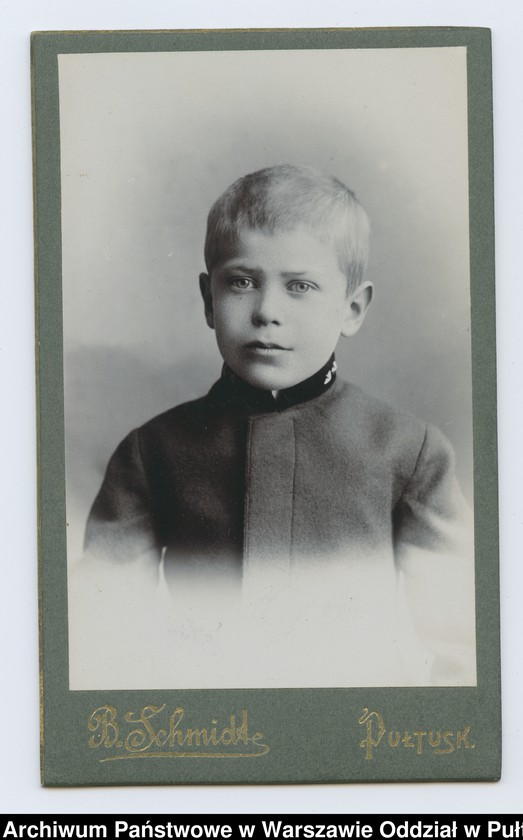 Obraz 43 z kolekcji "Chłopcy w niebieskich mundurkach... - uczniowie pułtuskiego Gimnazjum z okresu I wojny światowej"
