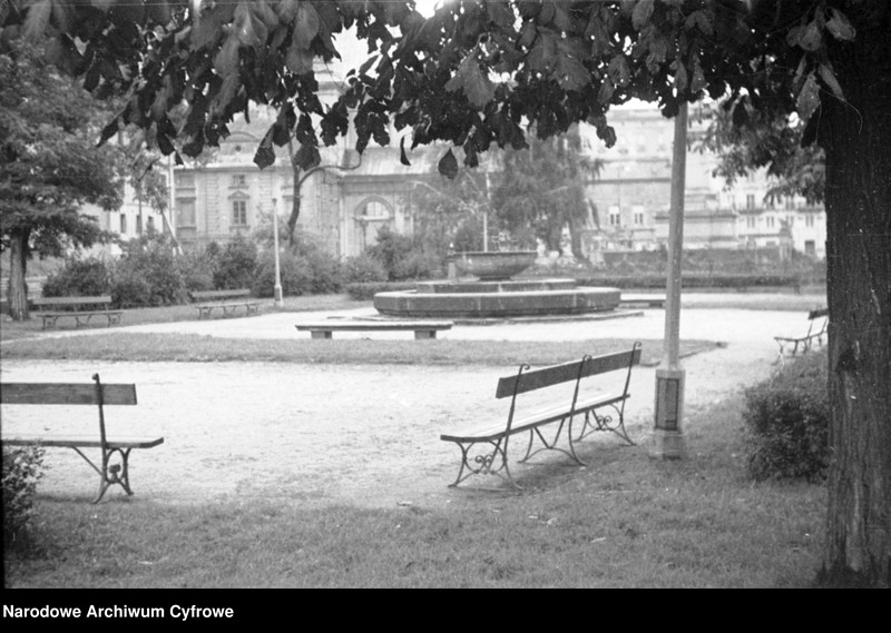 Obraz 14 z jednostki "Odbudowa Warszawy. Migawki z Warszawy"