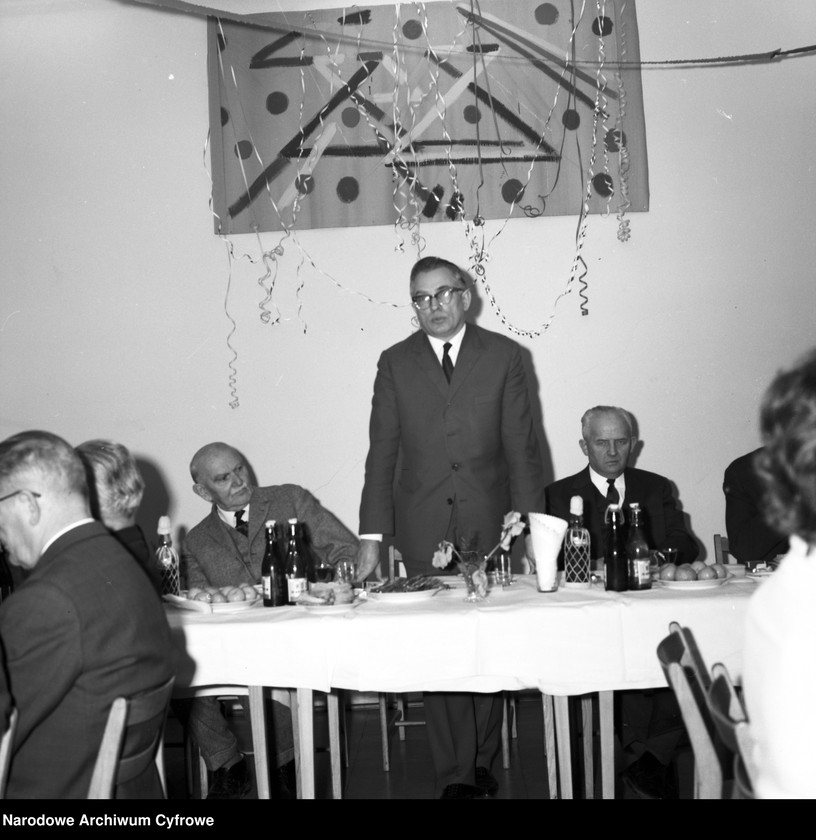 image.from.unit.number "Spotkanie sylwestrowe Warszawskiego Komitetu Zjednoczonego Stronnictwa Ludowego w Warszawie"