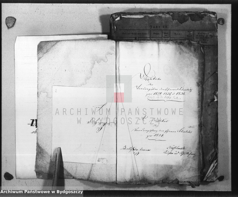 image.from.unit.number "Akta urodzeń, ślubów, zgonów"