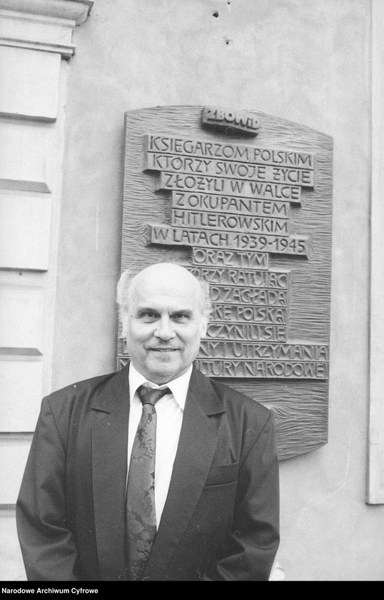 Obraz 11 z jednostki "Promocja książki Joanny Siedleckiej pt. "Mahatma Witkac" w Klubie Księgarza przy Rynku Starego Miasta 22/24 w Warszawie"