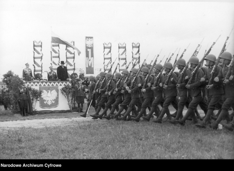 image.from.unit.number "Uroczystości 10-lecia rządów prezydenta RP Ignacego Mościckiego w Warszawie "