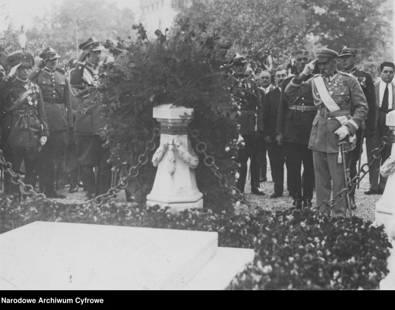 image.from.unit.number "Wizyta Marszałka Polski Józefa Piłsudskiego w Rumunii"