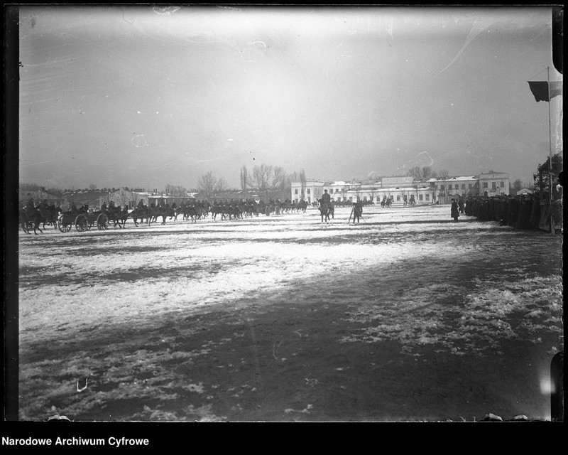 Obraz 4 z jednostki "Święto 1 Dywizjonu Artylerii Konnej"