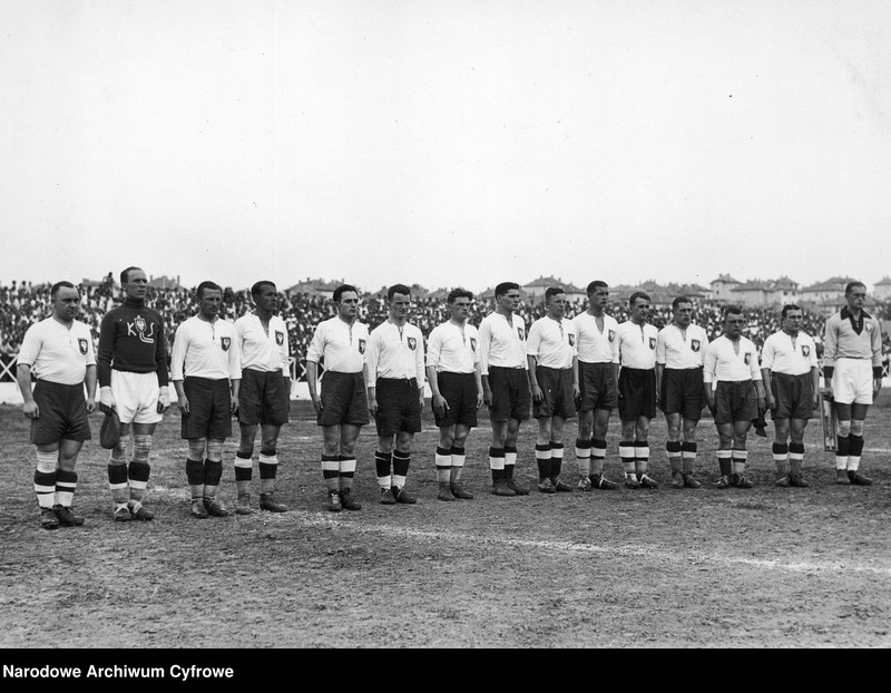 image.from.unit.number "Mecz piłki nożnej Jugosławia - Polska na Stadionie Jugoslavija w Belgradzie"
