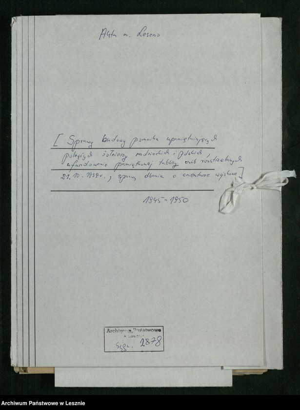 Obraz 2 z jednostki "[Sprawy budowy pomnika upamiętniającego poległych żołnierzy radzieckich i polskich, ufundowanie pamiątkowej tablicy w miejscu rozstrzelania 21 Polaków 21 X 1939 r., sprawy dbania o cmentarze i mogiły żołnierzy]"