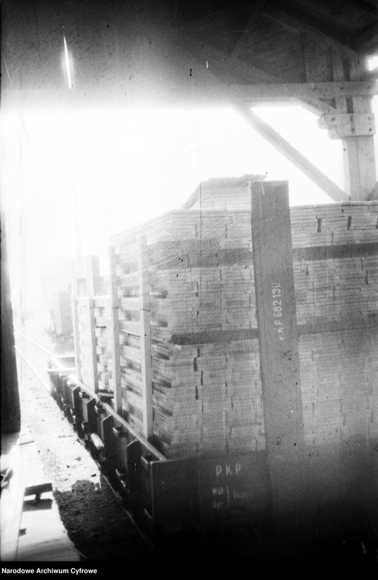 image.from.unit.number "Tartak w Skolem"