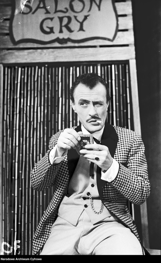 Obraz 6 z jednostki "Warszawa. Teatr Syrena - sztuka "Jim strzela pierwszy""