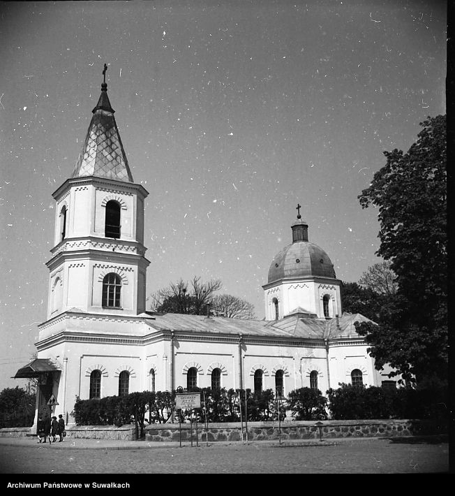 image.from.unit.number "Widok na Kościół Gimnazjalny w Suwałkach obecnie Kościół Najświętszego Serca Pana Jezusa"