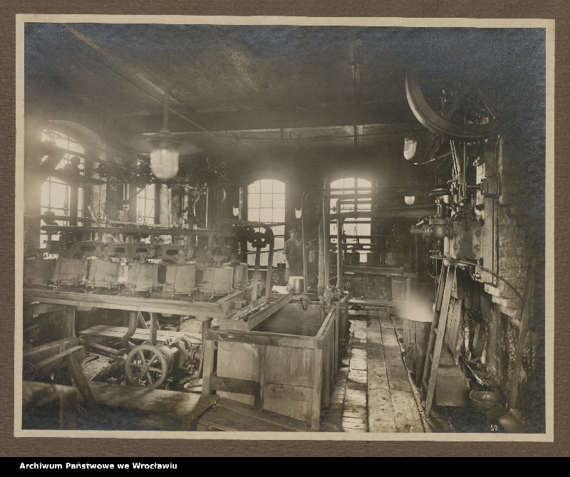 image.from.collection.number "Przędzalnia i Tkalnia „Concordia” w Leśnej (Concordia Spinnerei und Weberei Bunzlau)111"