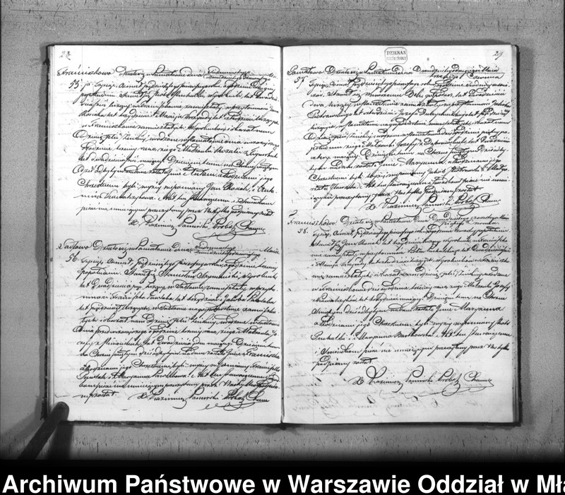 image.from.unit.number "Akta urodzin, małżeństw i zgonów"