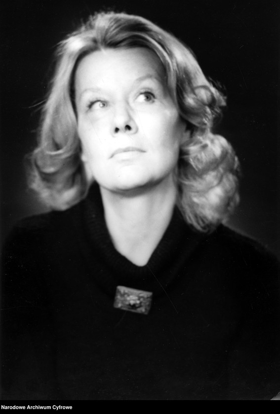 image.from.unit.number "Mirosława Dubrawska"